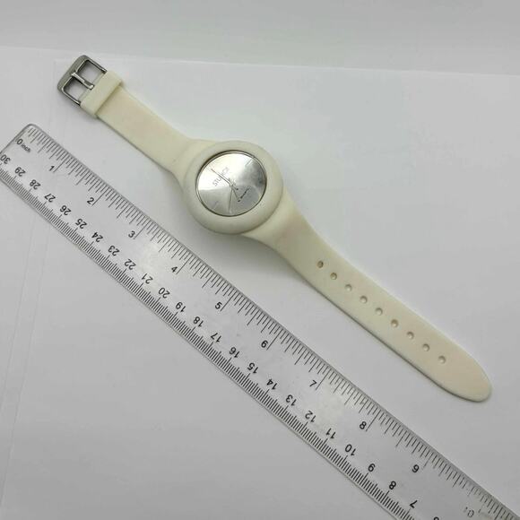White Studio Time Watch - Picture 4 of 5